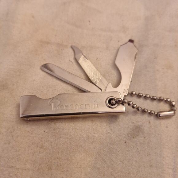 Beechcraft Vintage Nail File, Knife, Bottle Opener, Screwdriver Keychain - Picture 1 of 4